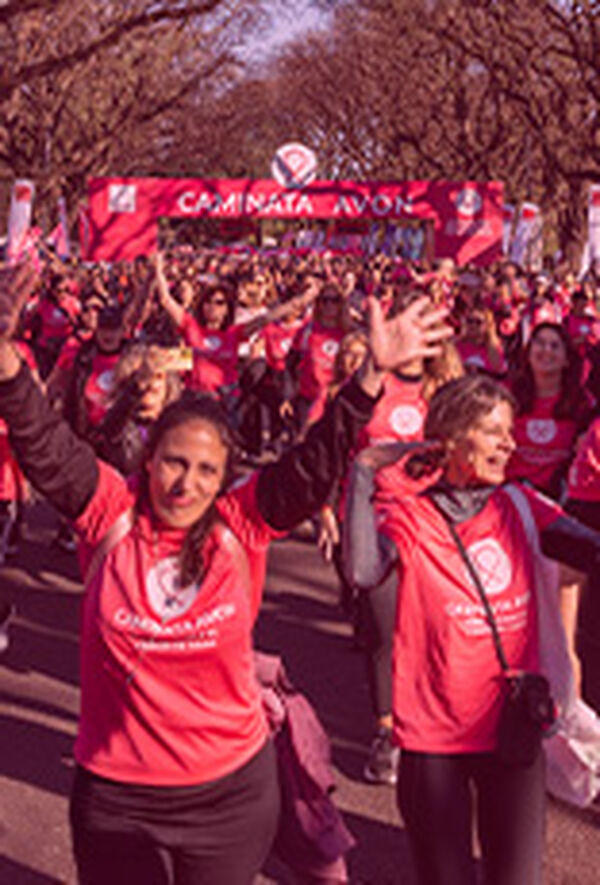  Sumate a la Caminata AVON   Sé parte de una nueva edición de la caminata que hace 20 años nos reúne por la Salud Mamaria. Retirá tu kit en Sede Club de Corredores Av. Monroe 916, CABA Desde el 1 de septiembre Lunes a viernes de 10 a 18 h Sábados de 8:30 a 16 h