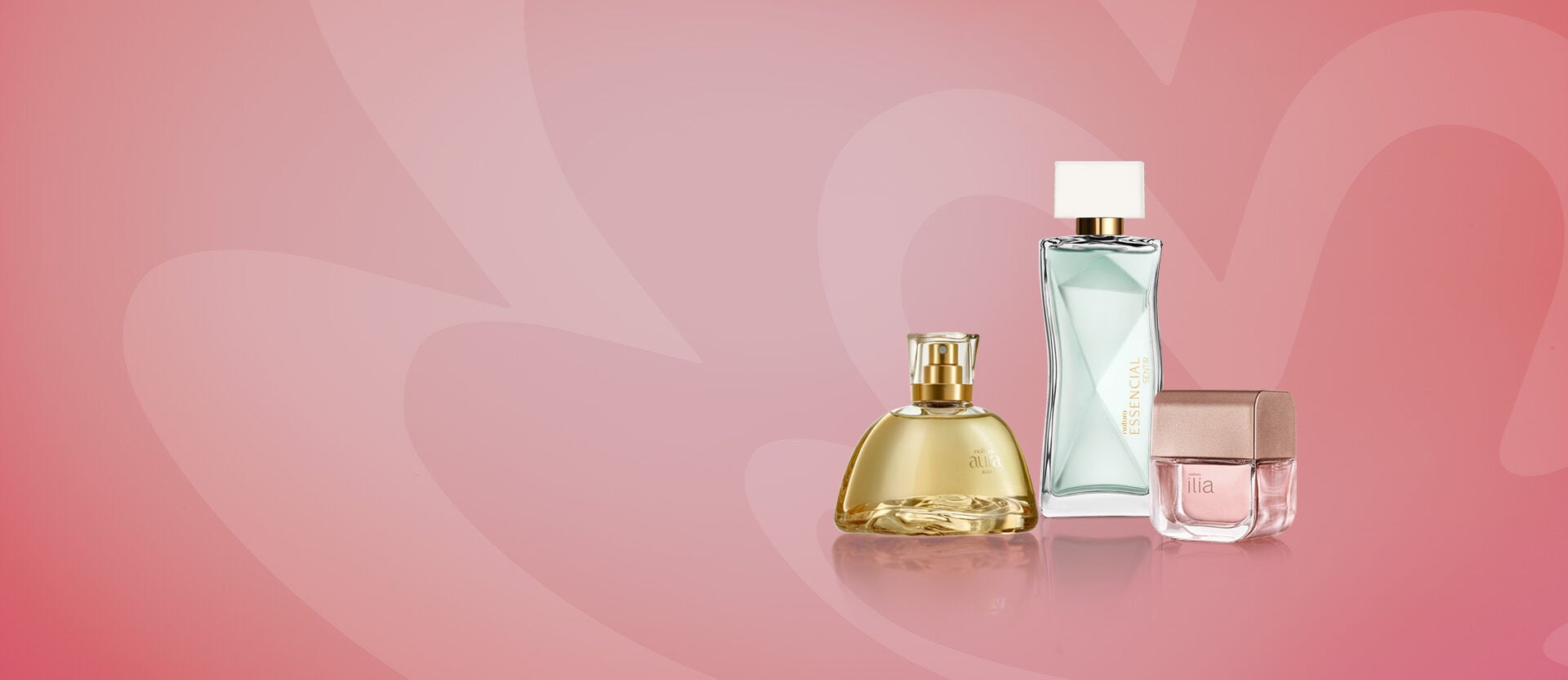 Fragrâncias femininas Natura em fundo rosa com parte da rosácea da marca Natura