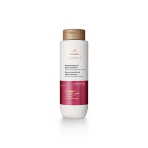 imagem do shampoo de reconstrução de danos no fundo branco