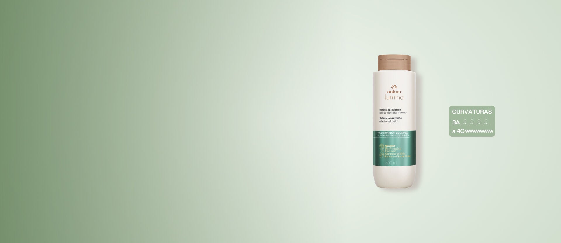 Imagem com fundo verde, condicionador de limpeza e selo que informa a indicação do produto para curvaturas de 3A a 4C.