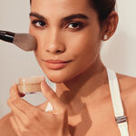 Polvo Facial Make Up + Care Light Medium 200 6 g