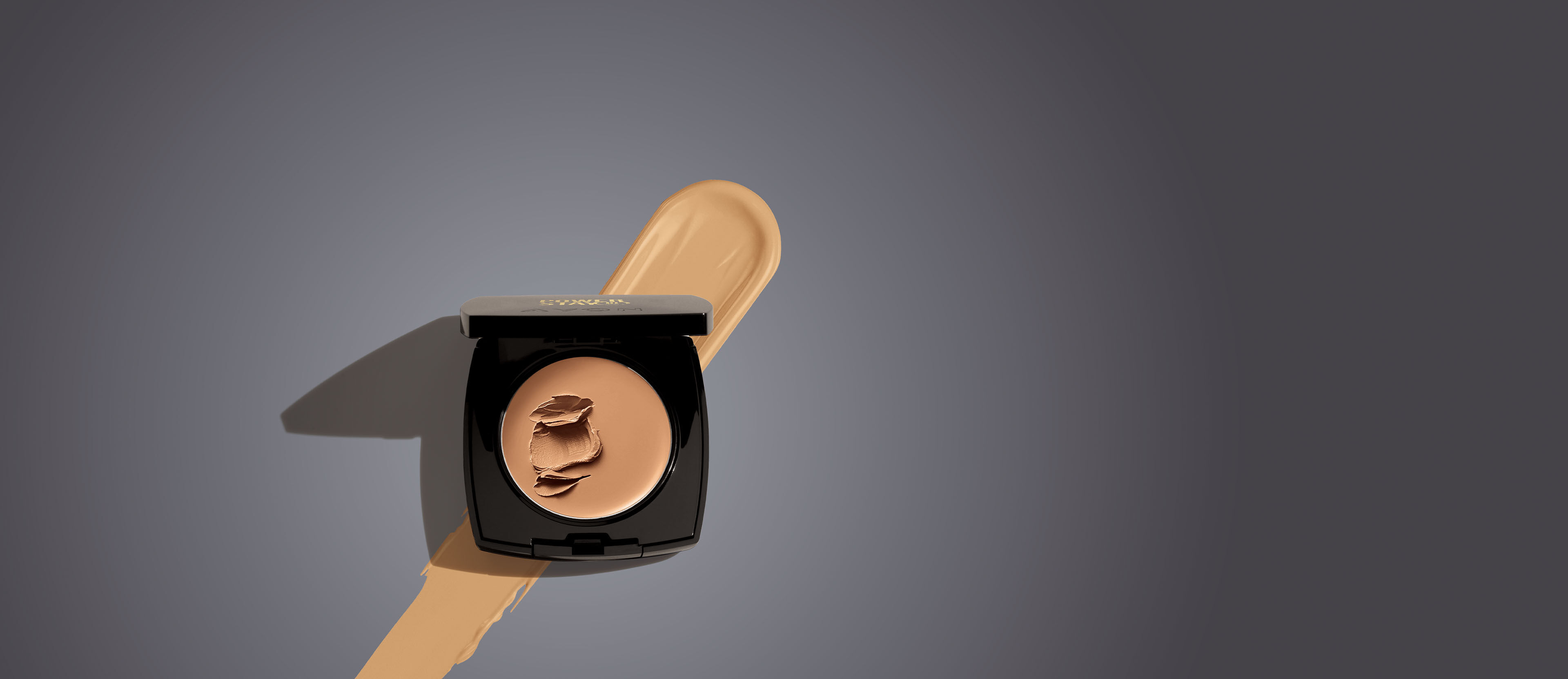 Power Stay Base Compacta