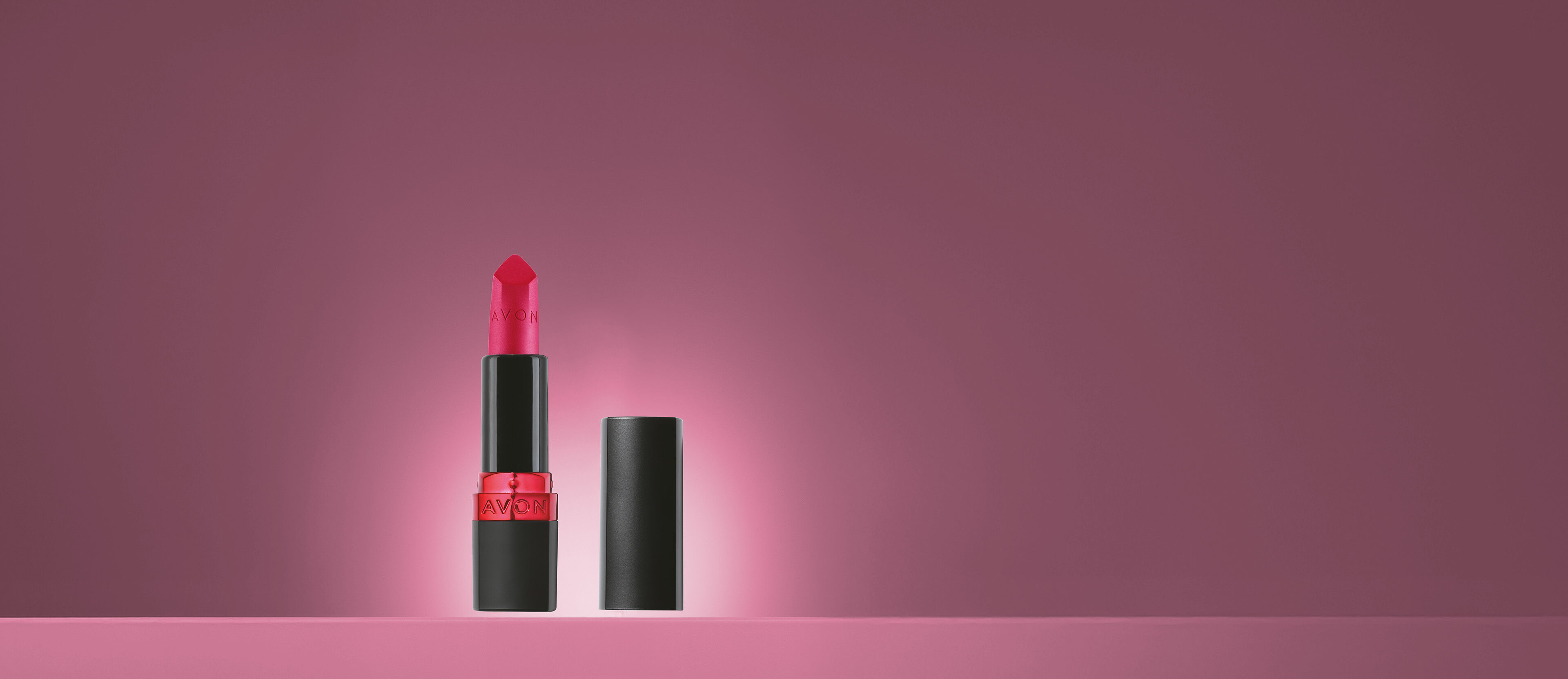 Avon Ultra Color Batom Matte FPS 30