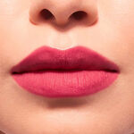 Batom Líquido Avon Power Stay