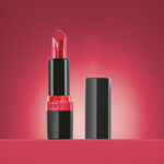 Avon Ultra Color Batom Cremoso FPS 50