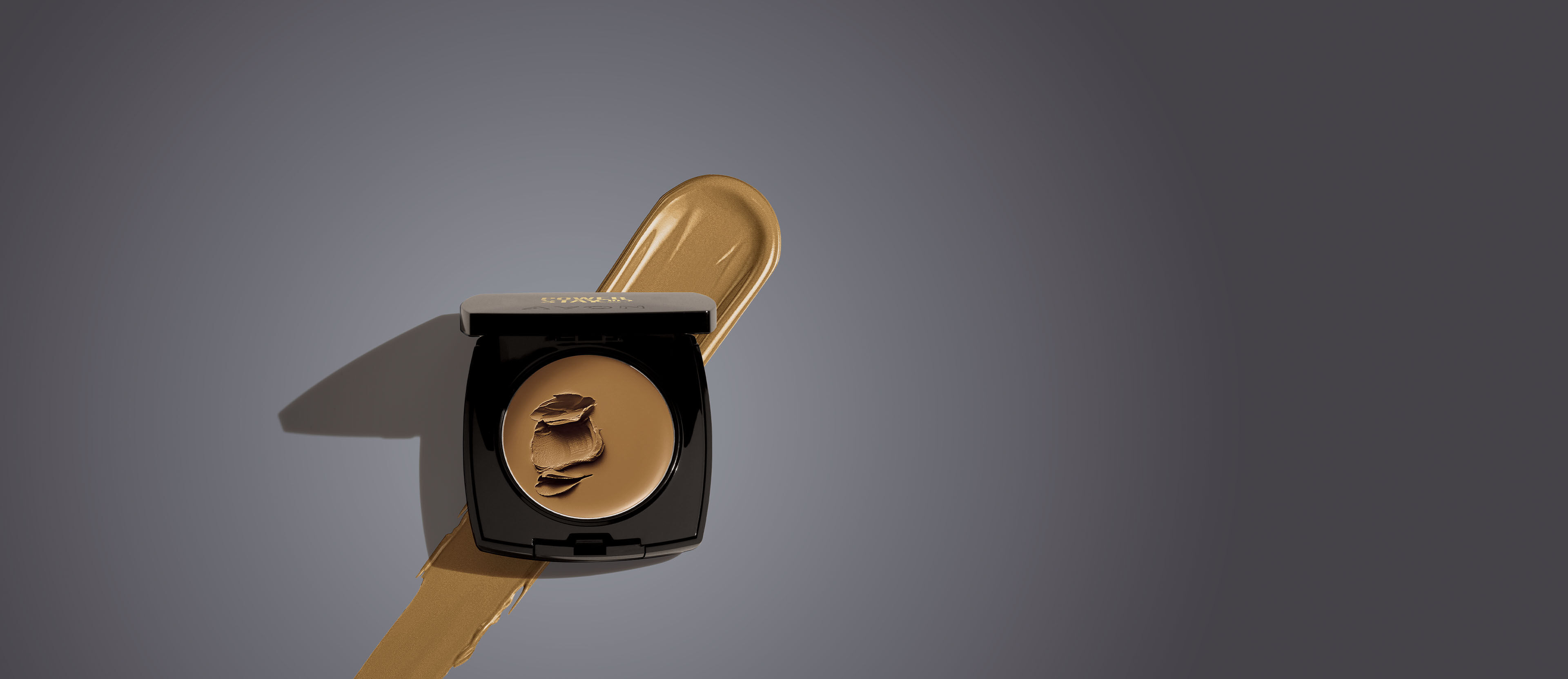 Power Stay Base Compacta