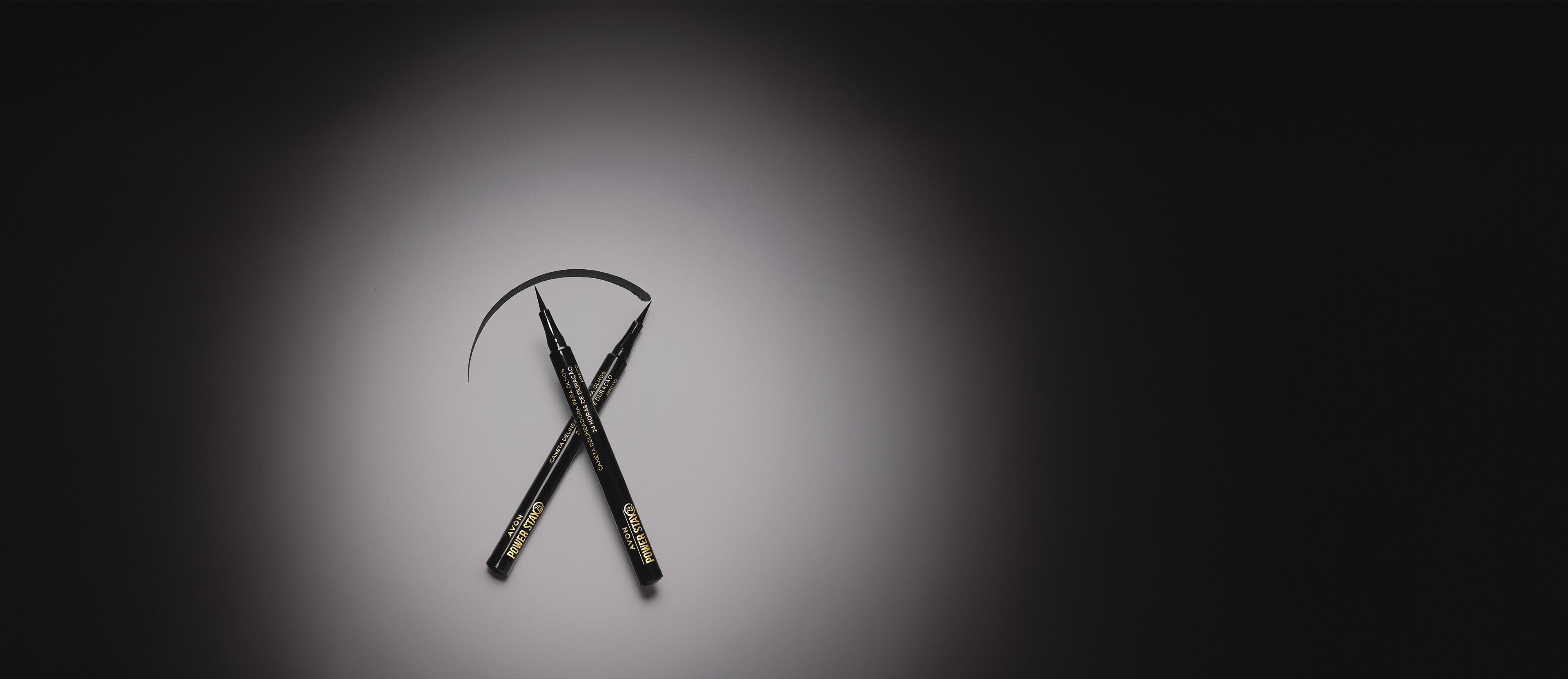 Avon Powerstay Delineador Líquido Preto