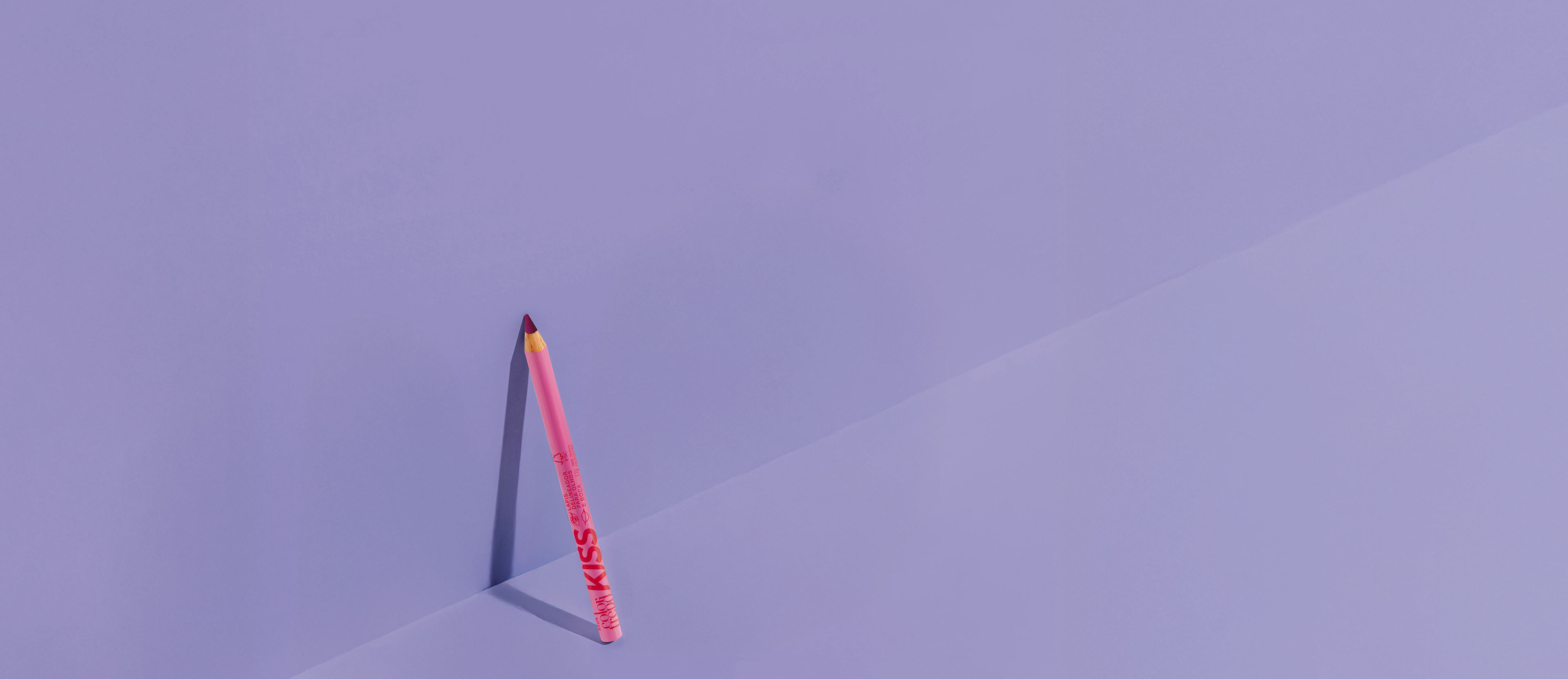 Lápis Delineador Para Olhos e Boca