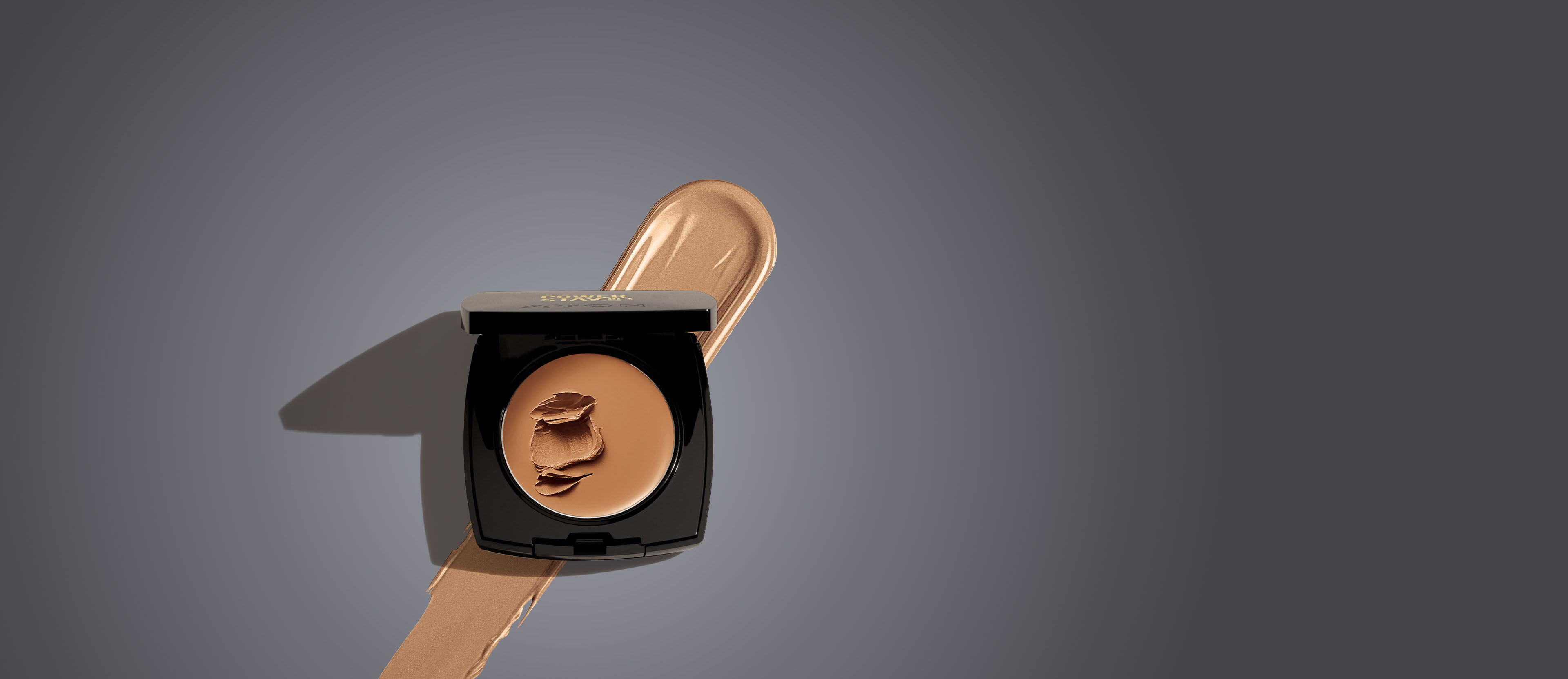 Power Stay Base Compacta