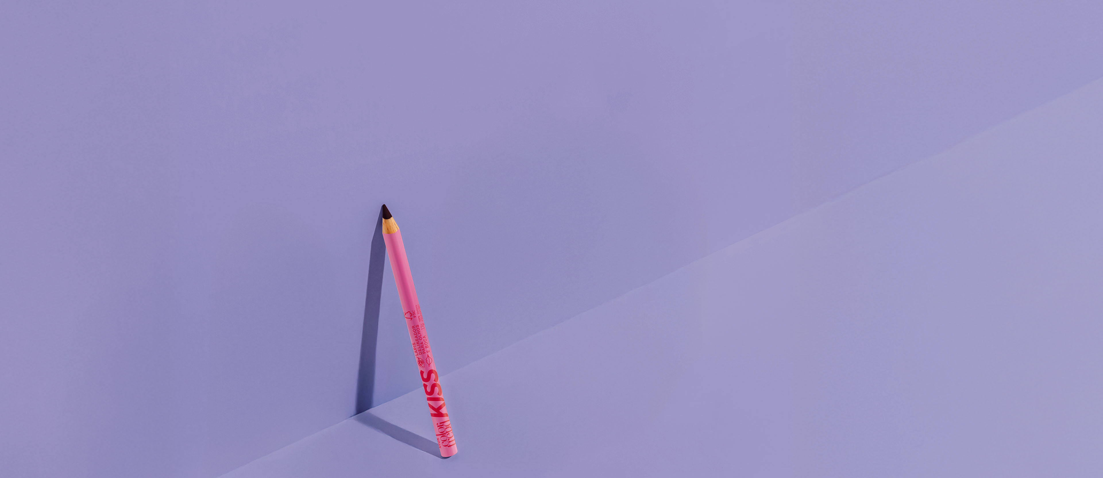 Lápis Delineador Para Olhos e Boca