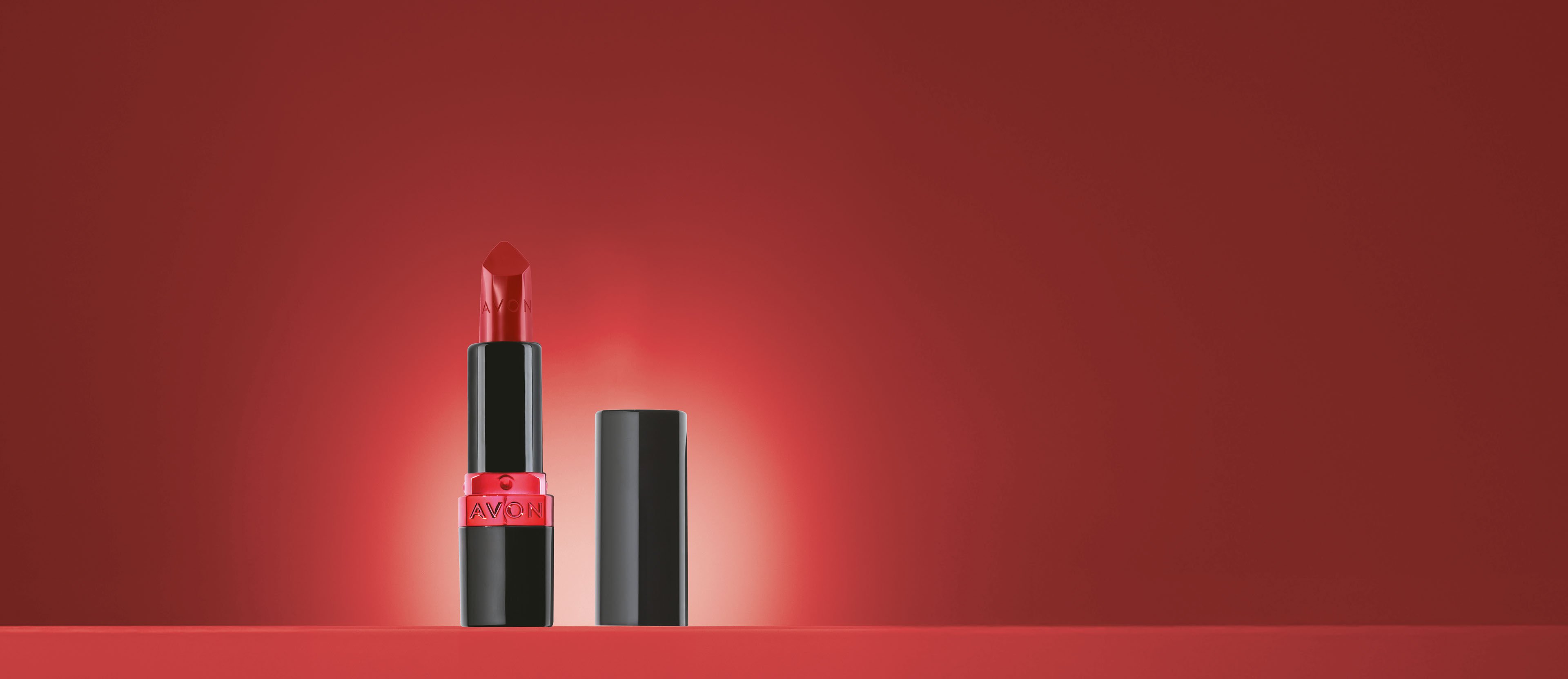 Avon Ultra Color Batom Cremoso FPS 50