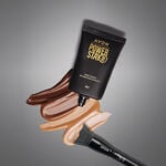 Base Líquida Avon Power Stay