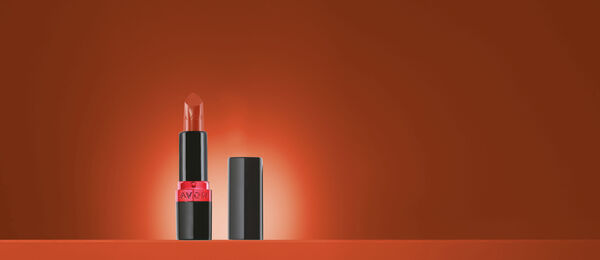 Avon Ultra Color Batom Cremoso FPS 50