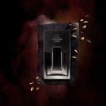 Black Essential Dark Deo Colônia