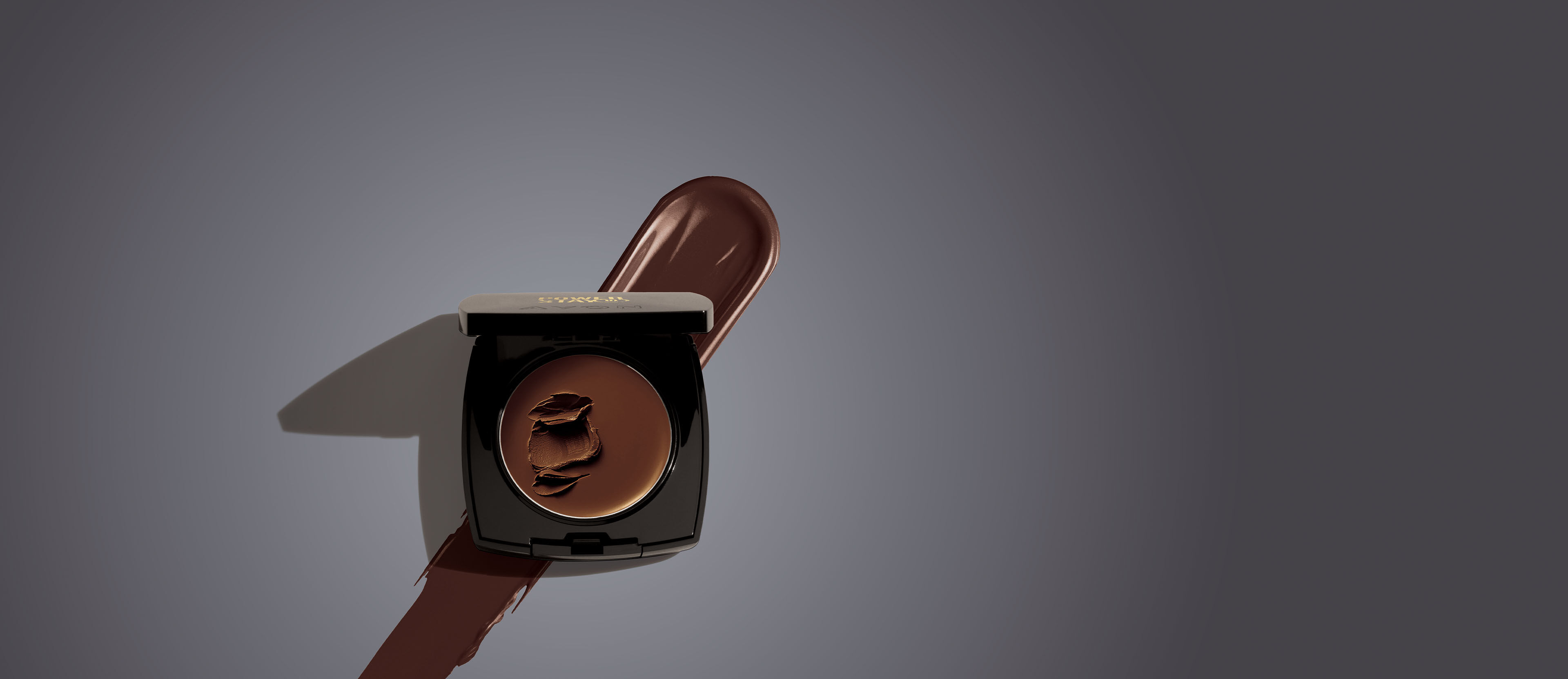 Power Stay Base Compacta