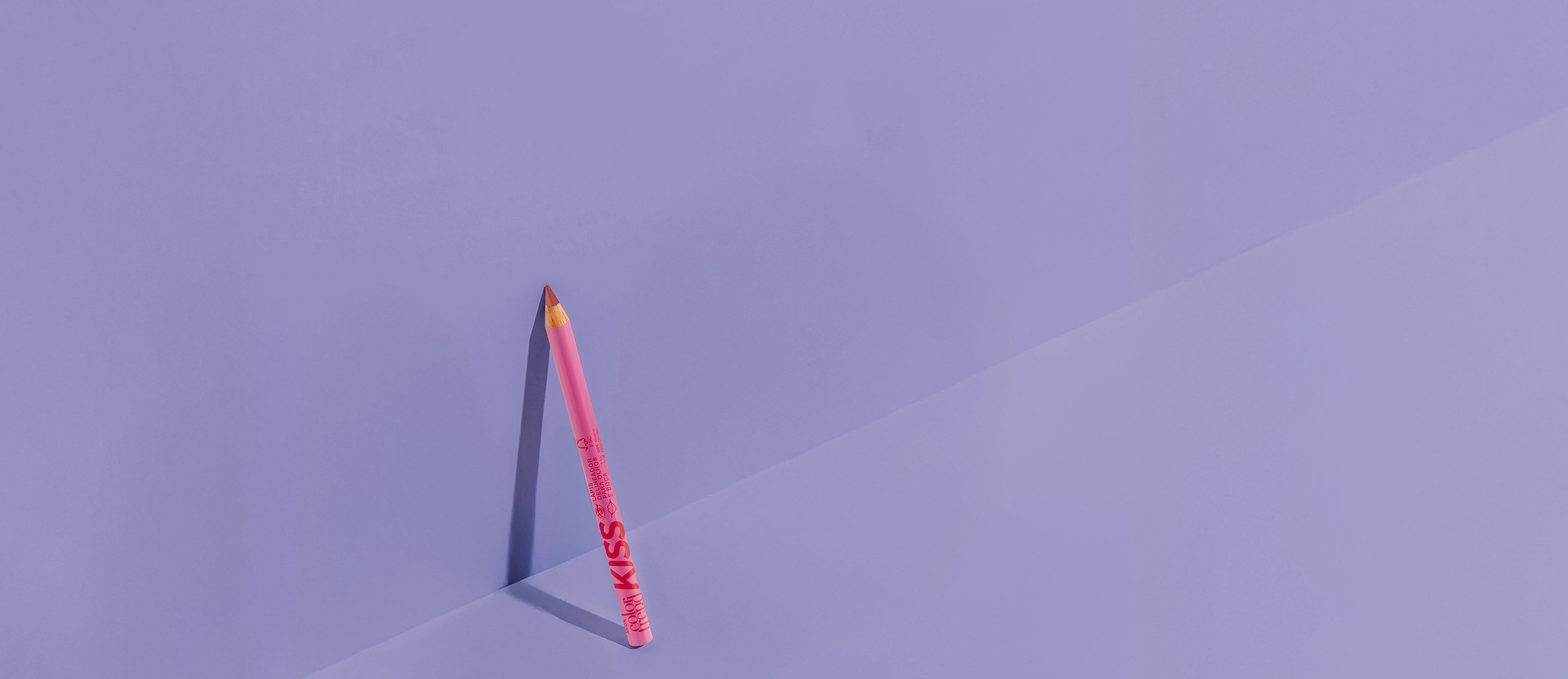 Lápis Delineador Para Olhos e Boca