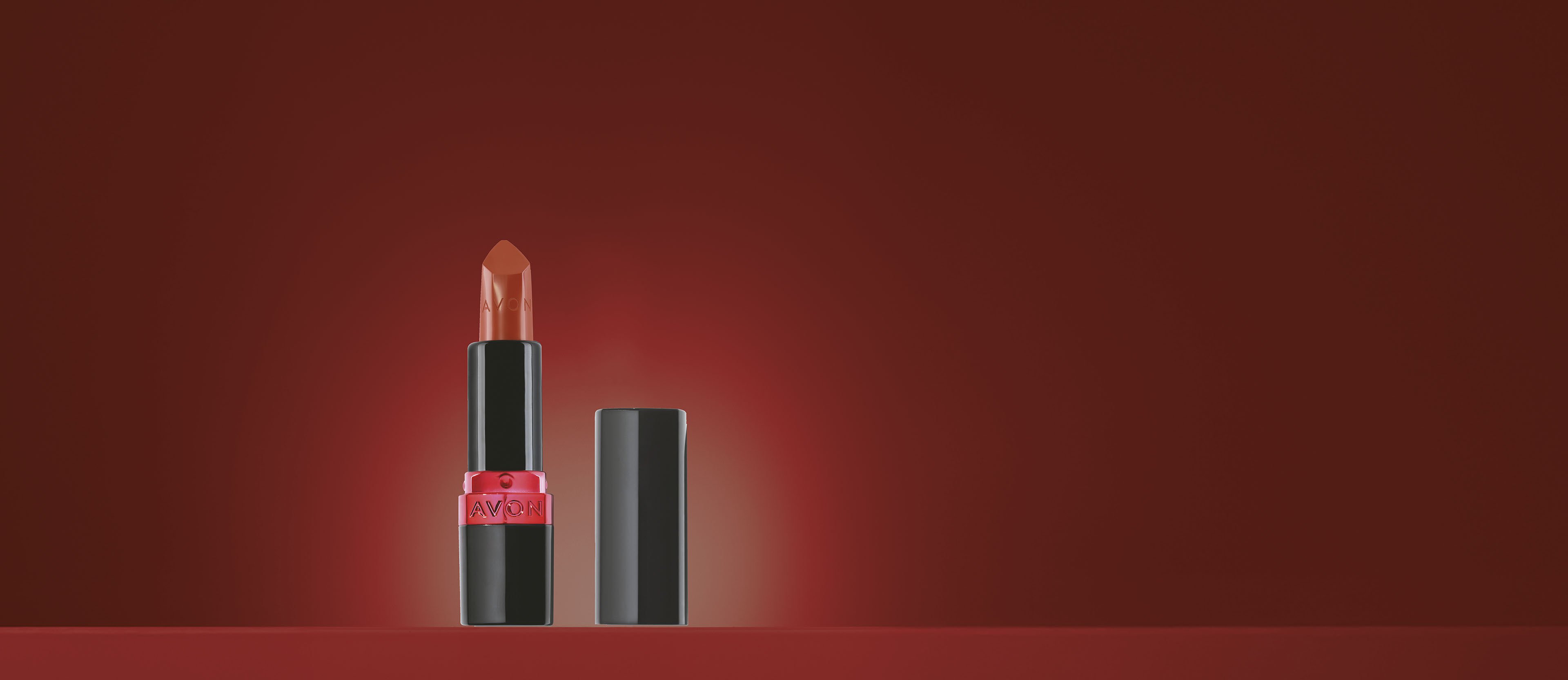 Avon Ultra Color Batom Cremoso FPS 50