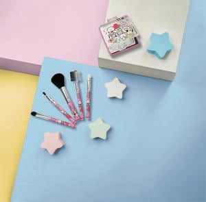 JUEGO DE BROCHAS BT21