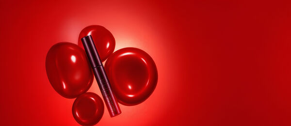 Labial ultracare 24 horas rojo 4C