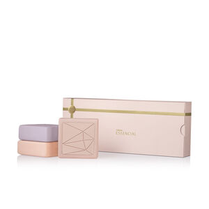 Caja con jabones en barra: elixir, exclusivo, clásico