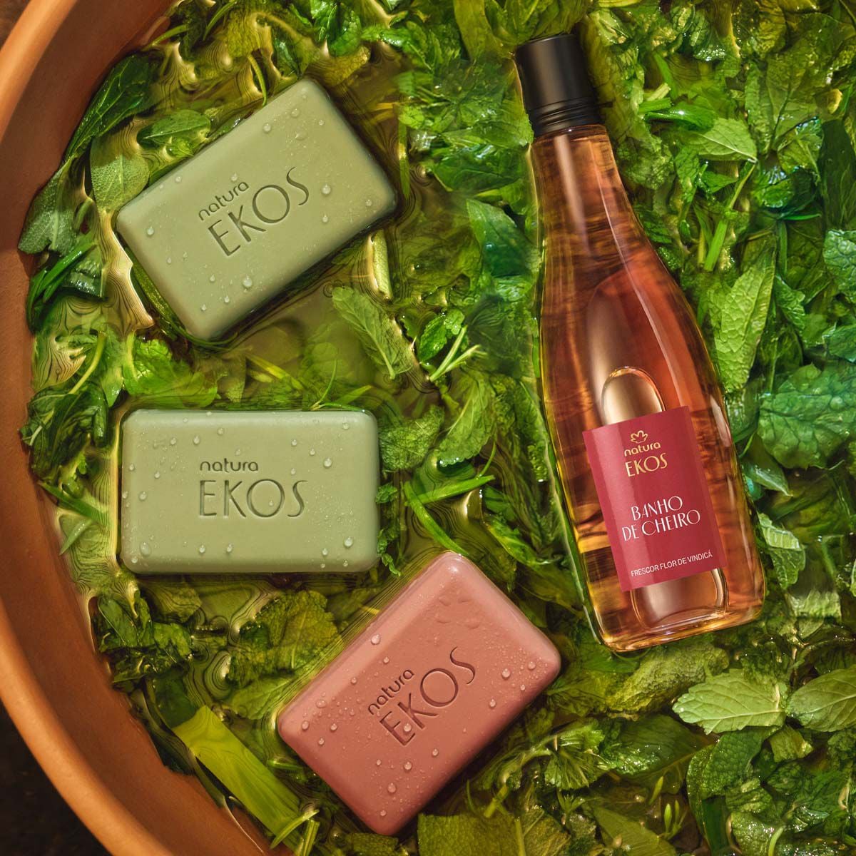 Kit Ekos Frescor Banho de Cheiro Flor de Vindicá com Sabonete em