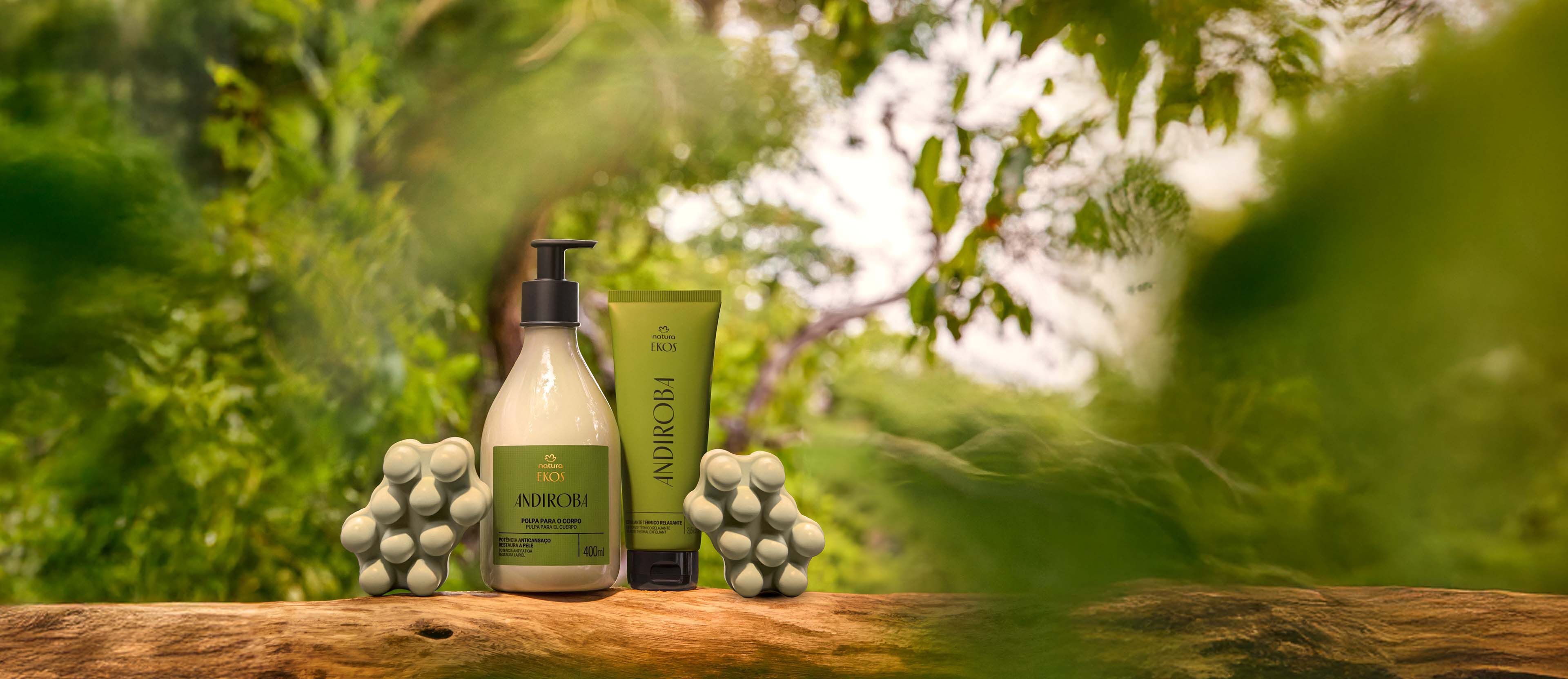 Kit Ekos Andiroba Creme para o Corpo, Esfoliante Térmico e Sabonete Massageador