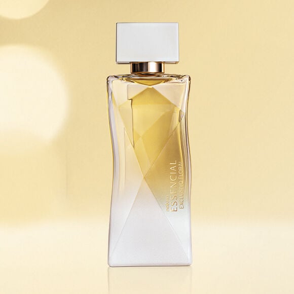 Deo Parfum Feminino Essencial Exclusivo Floral 100 ml Deo Parfum Feminino Essencial Exclusivo Floral 100 ml