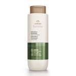 Condicionador para Definição e Hidratação de Cabelos Cacheados