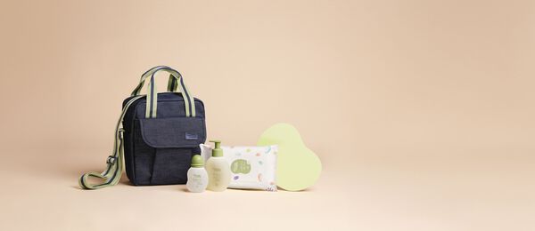 Conjunto Mamãe e Bebê com frasqueira (4 produtos)