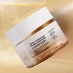 Crema antiseñales​ Relleno y revitalización ​ Chronos 60+ noche