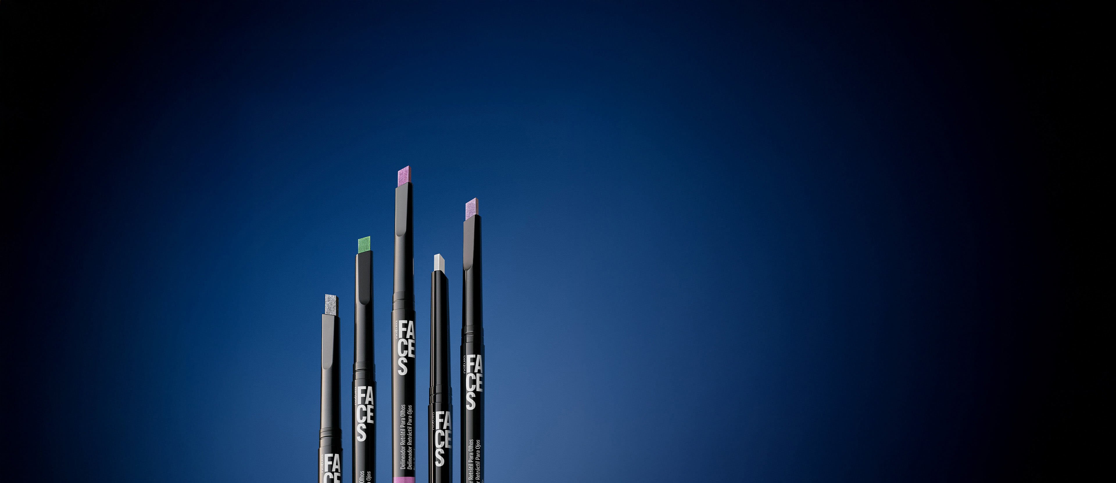 Delineador retráctil de ojos Faces