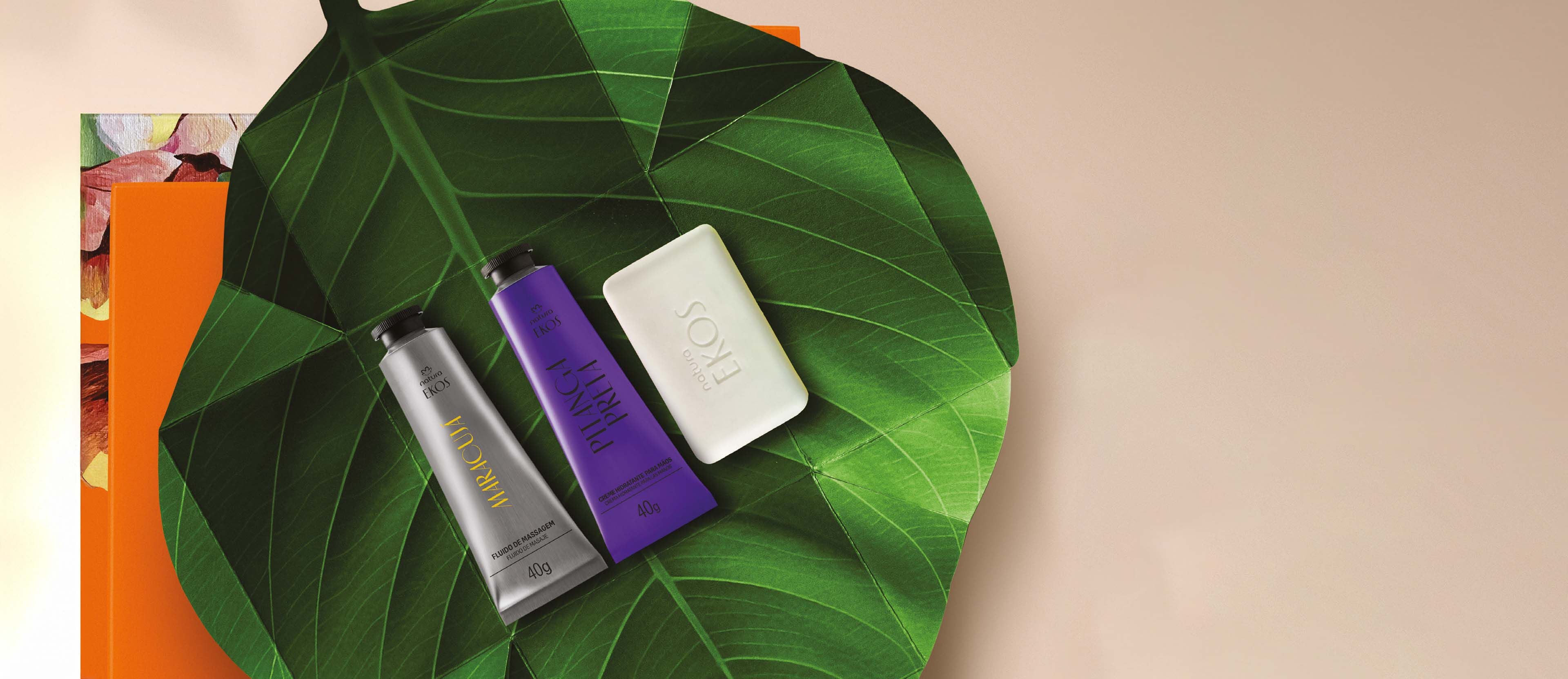 Regalo Madres Ekos (1 crema manos pitanga preta + 1 néctar de masajes maracuyá + 1 jabón castaña)