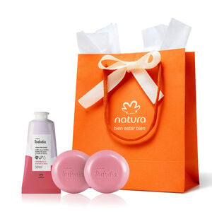 Regalo Madres Frambuesa y Pimienta Rosa (1 crema manos + 1 caja jabones barra + bolsa)