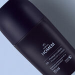 Desodorante antitranspirante roll-on Homem clásico