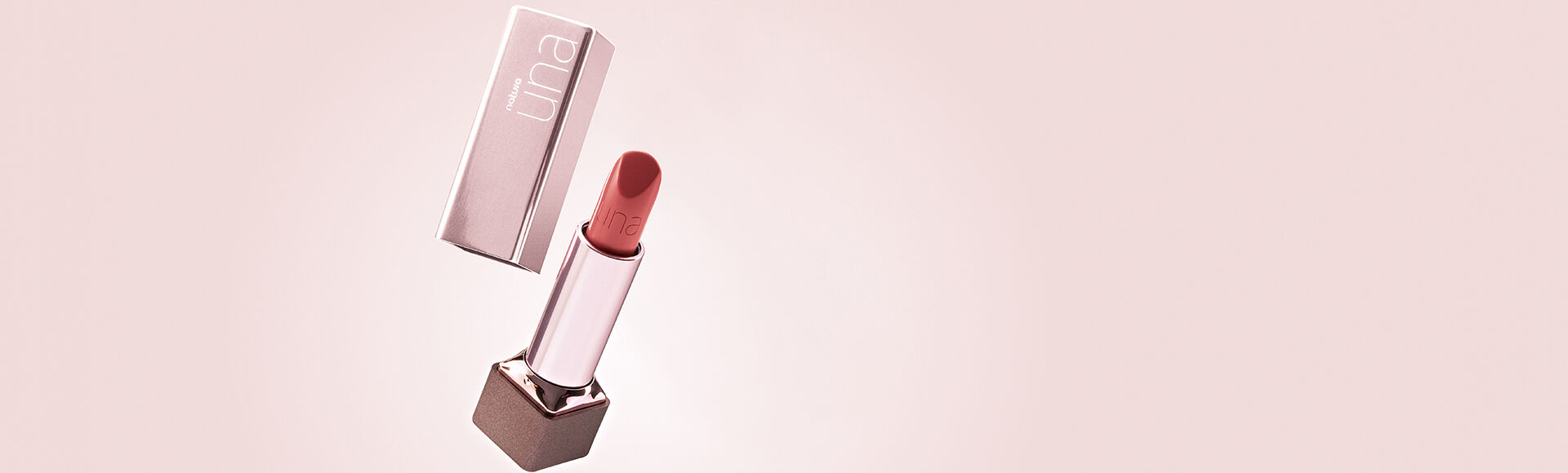 Una Labial CC hidratante 3,8 g