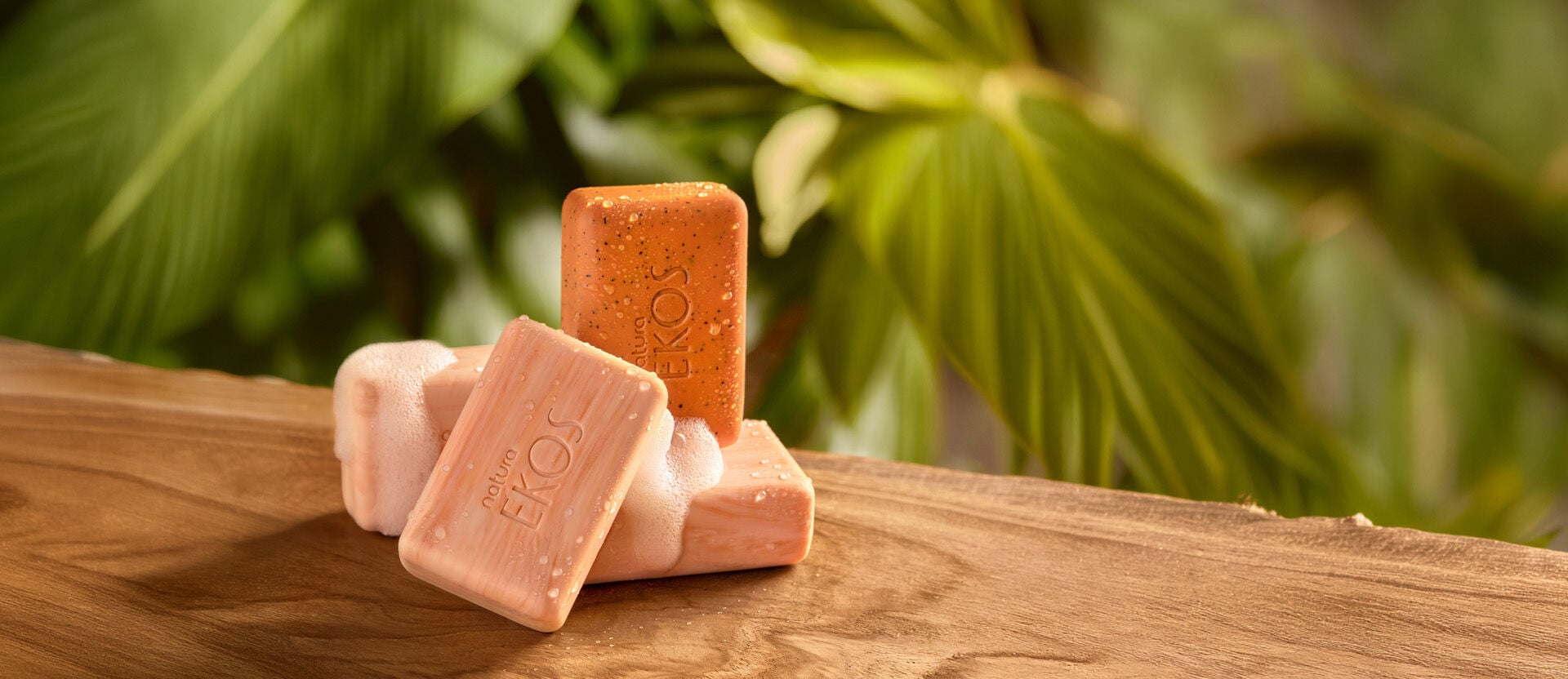 Jabón en Barra Puro Vegetal Cremoso y Exfoliante Ekos Pitanga
