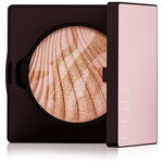 Una Iluminador marmoleado de cuerpo y rostro