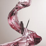 Una Delineador líquido peel off negro