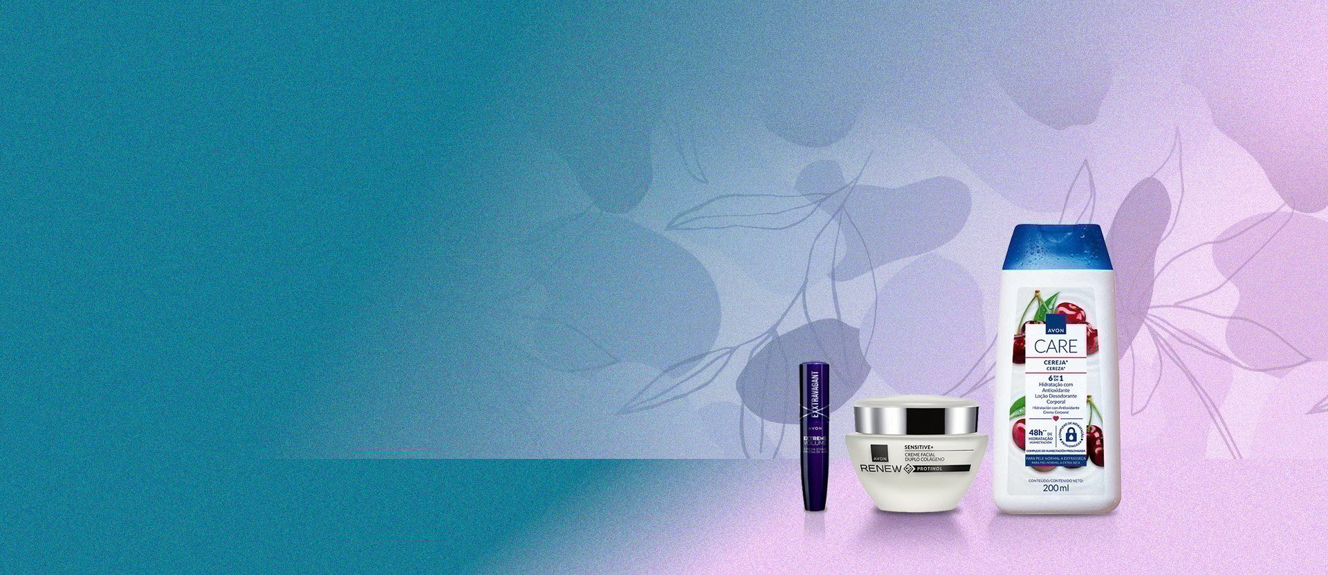 Embalagem roxa de Avon Exxtravagant Máscara para Cílios, pote translúcido de Renew Sensitive+ Creme Duplo Colágeno e frasco de Avon Care Cereja Loção Corporal, em fundo degradê azul e rosa com elementos gráficos.