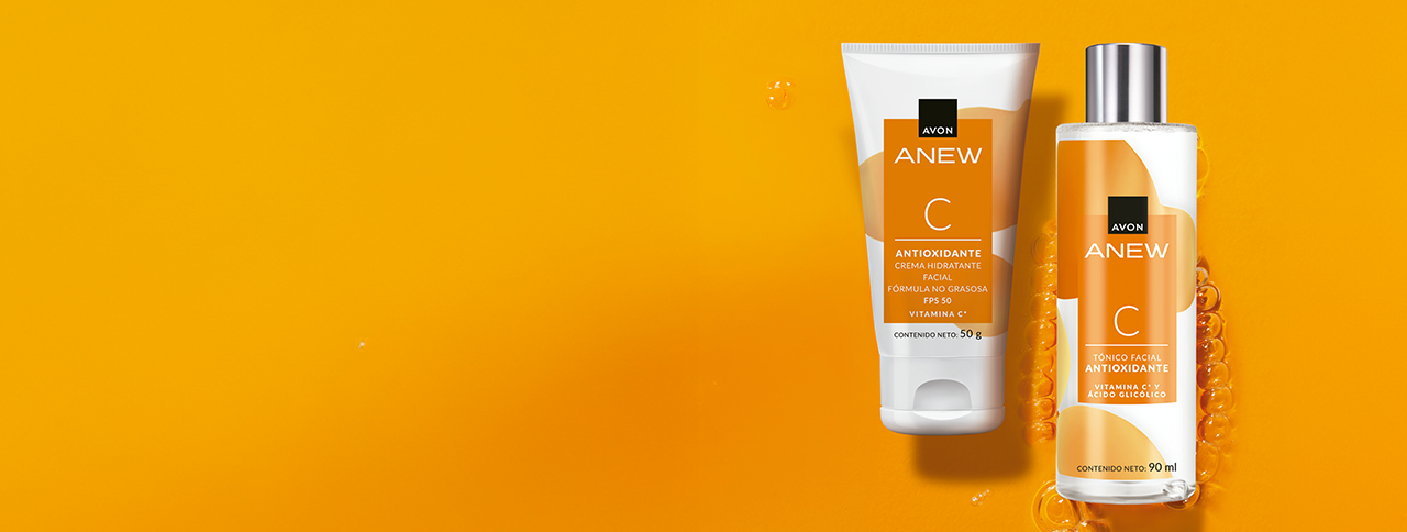Banner con fondo gris y efectos de agua. Se presentan tres frascos de serum de Advance Techniques: uno amarillo y dos transparentes.Texto: "Serums al 2 x $99.99 para dar más brillo".