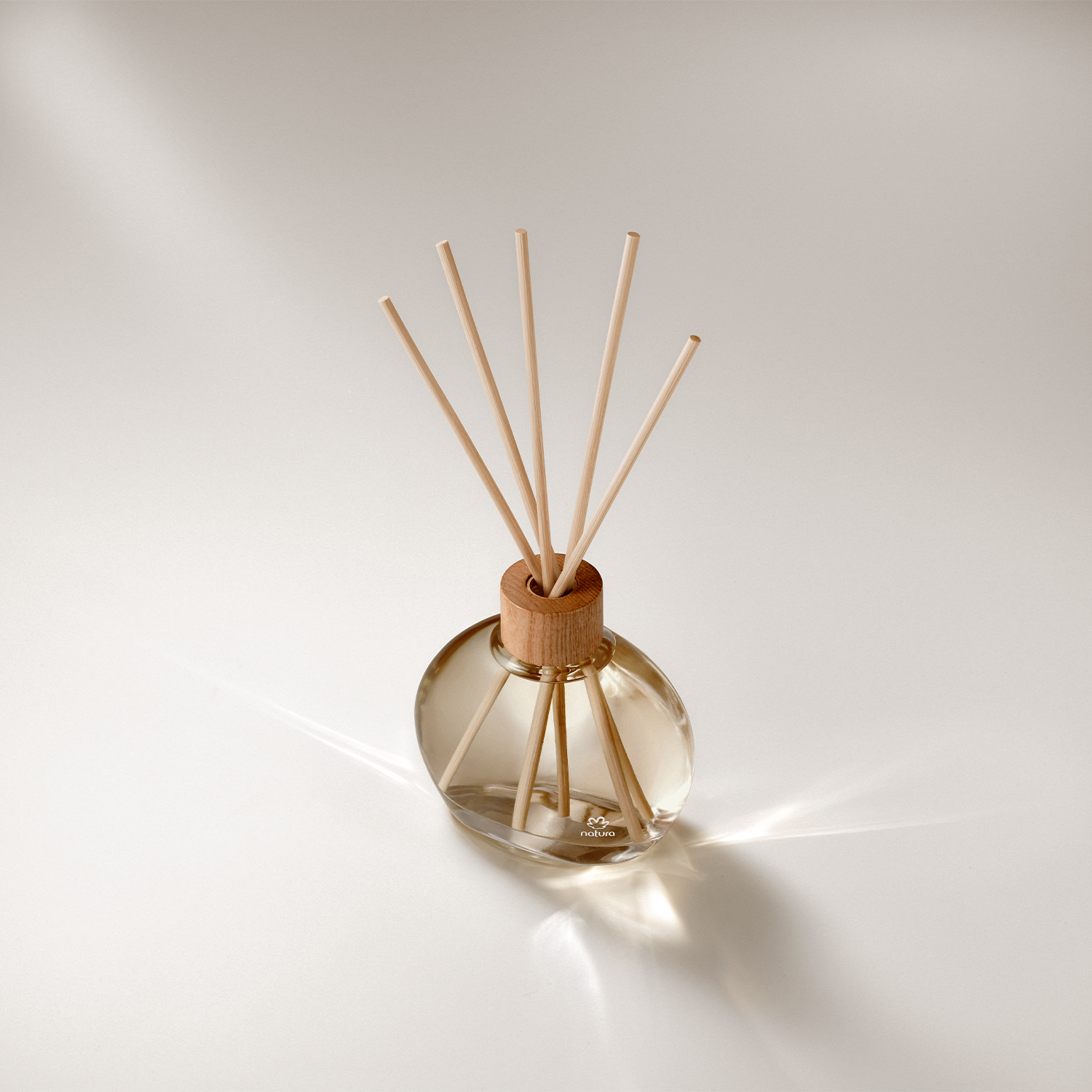 5_774-rosa-capitiu-difusor