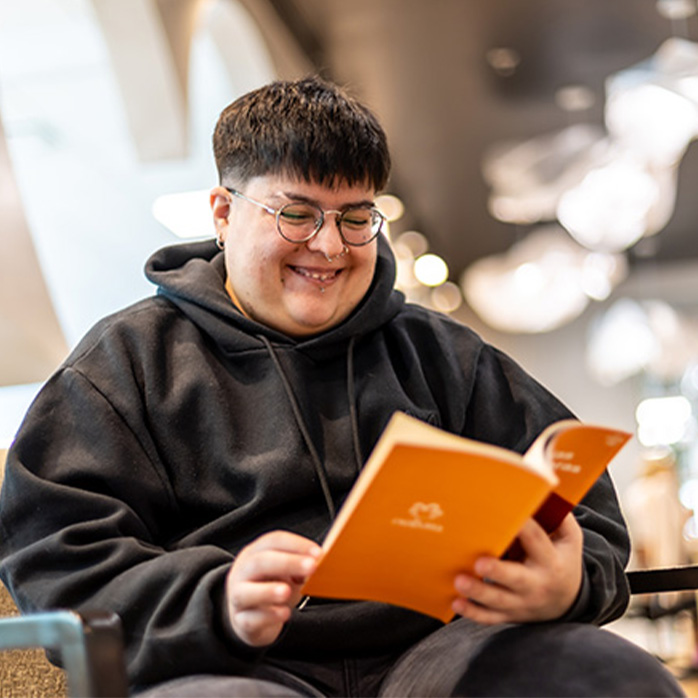 Diversidad Acá hay Diversidad, Equidad e Inclusión en todas nuestras relaciones.  Trabajamos para que la diversidad sea fuente de innovación en el desarrollo sostenible de nuestras relaciones y nuestro negocio.