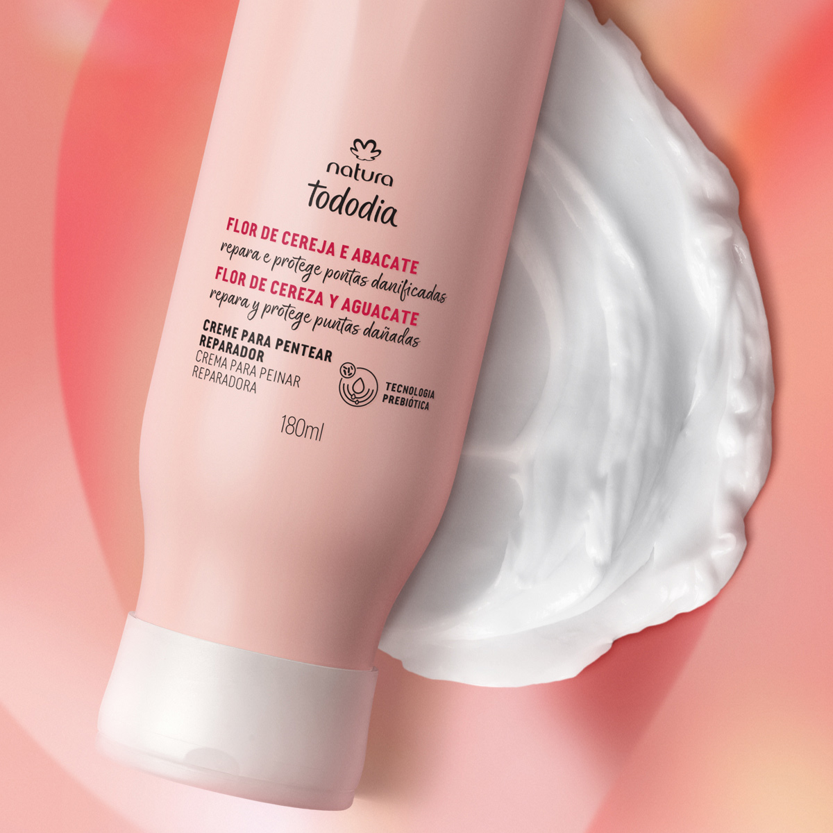 Creme de Pentear Reparador Flor de Cereja e Abacate, da Natura