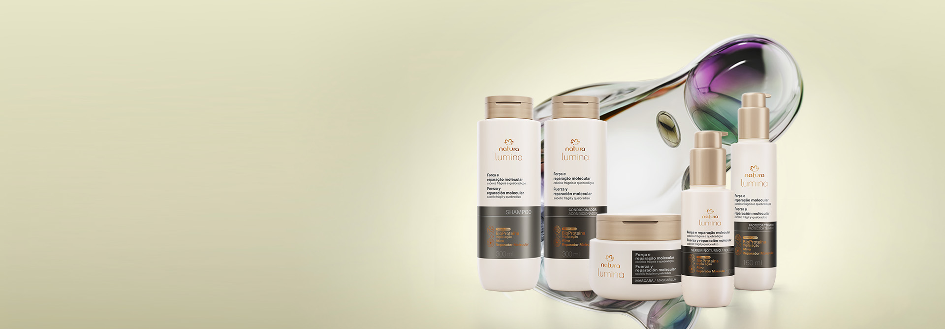 Produtos Natura Lumina à frente de elementos orgânicos, em fundo em tom creme.