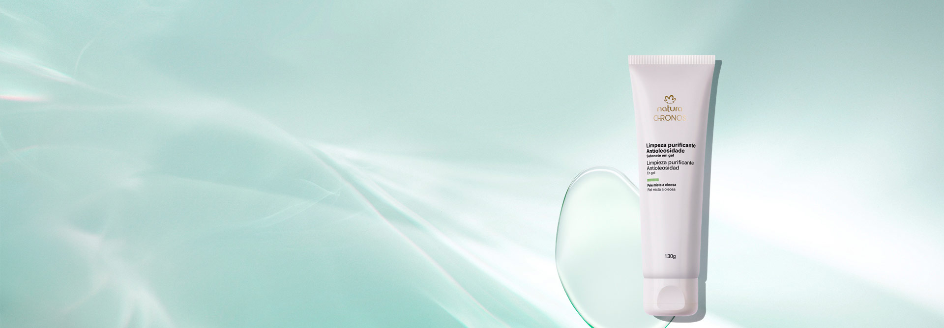 imagen con fondo claro en tonos azules y a la derecha el jabón para Limpieza Purificante Antioleosidad Chronos.