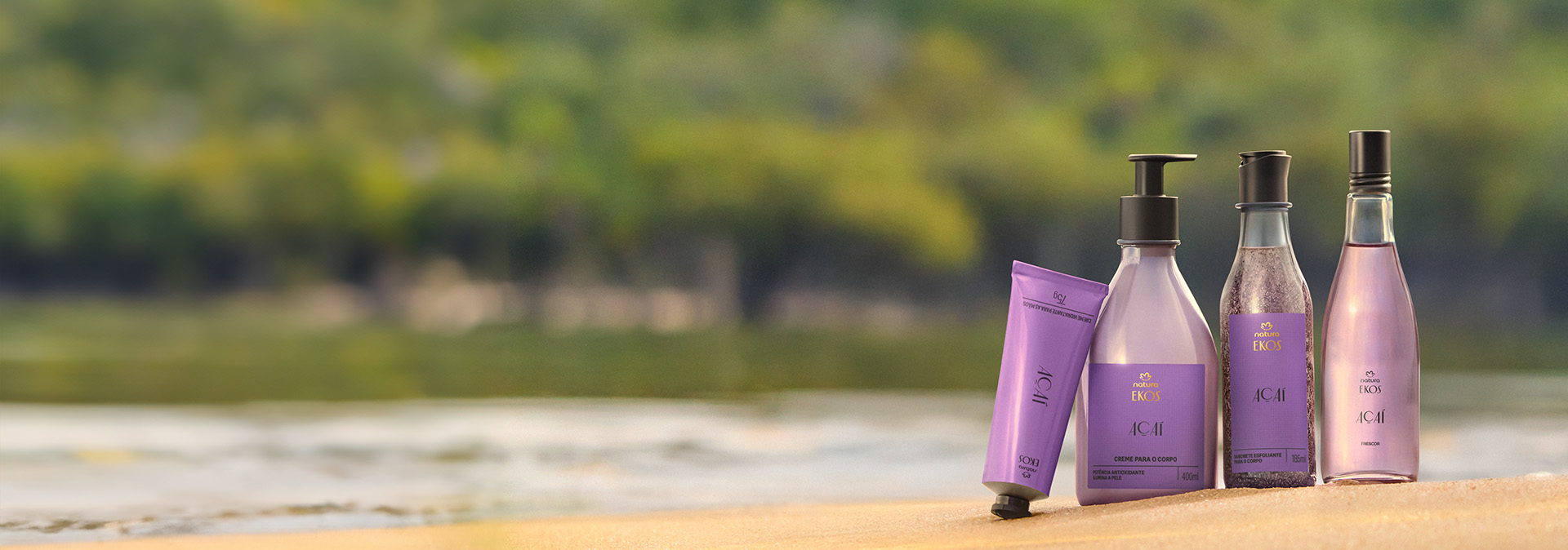 con aceite puro de açaí con acción antioxidante que realza la belleza y la energía de la piel, combatiendo la opacidad