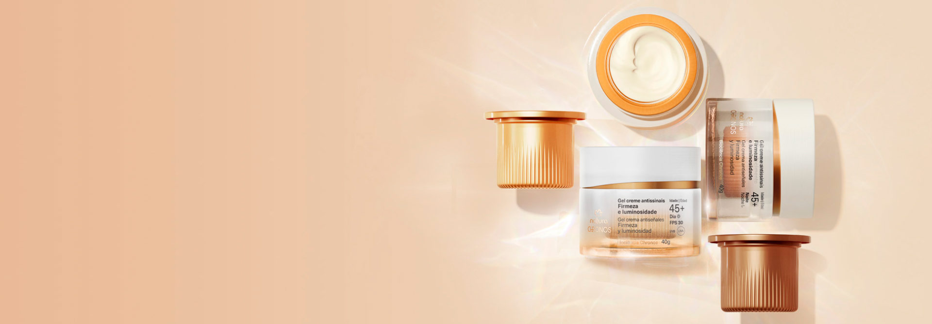 Fondo anaranjado y a la derecha, envases y repuestos de la línea antiseñales Natura Chronos.