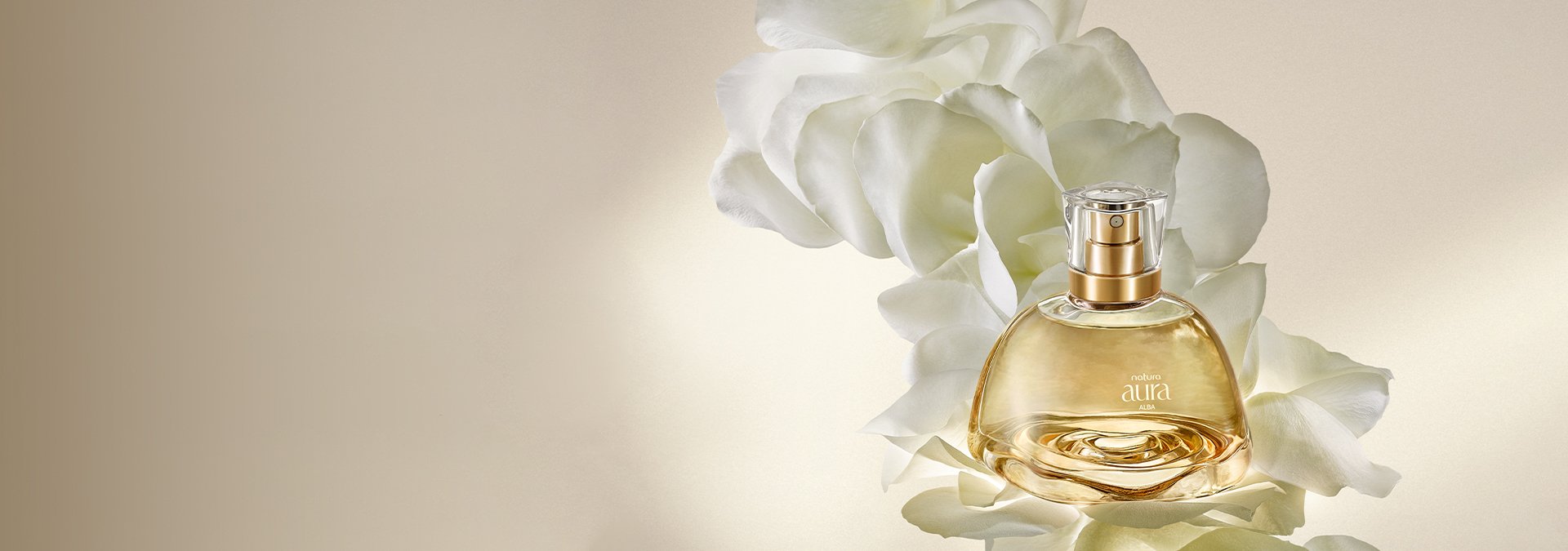 natura aura alba. un eau de parfum floral de carácter intenso. llévatelo con +25% OFF