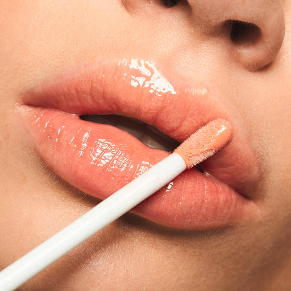 Brillo Labial Ultra Color