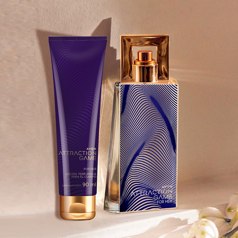 Loción
Perfumada para
el Cuerpo 90 ml
+ Attraction
Game para Ella
Eau de Parfum
50 ml